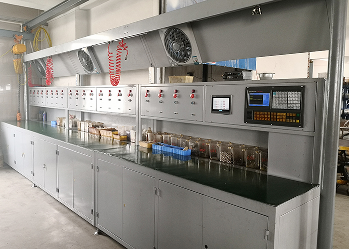 發(fā)信盤(pán)安裝測(cè)試臺(tái)